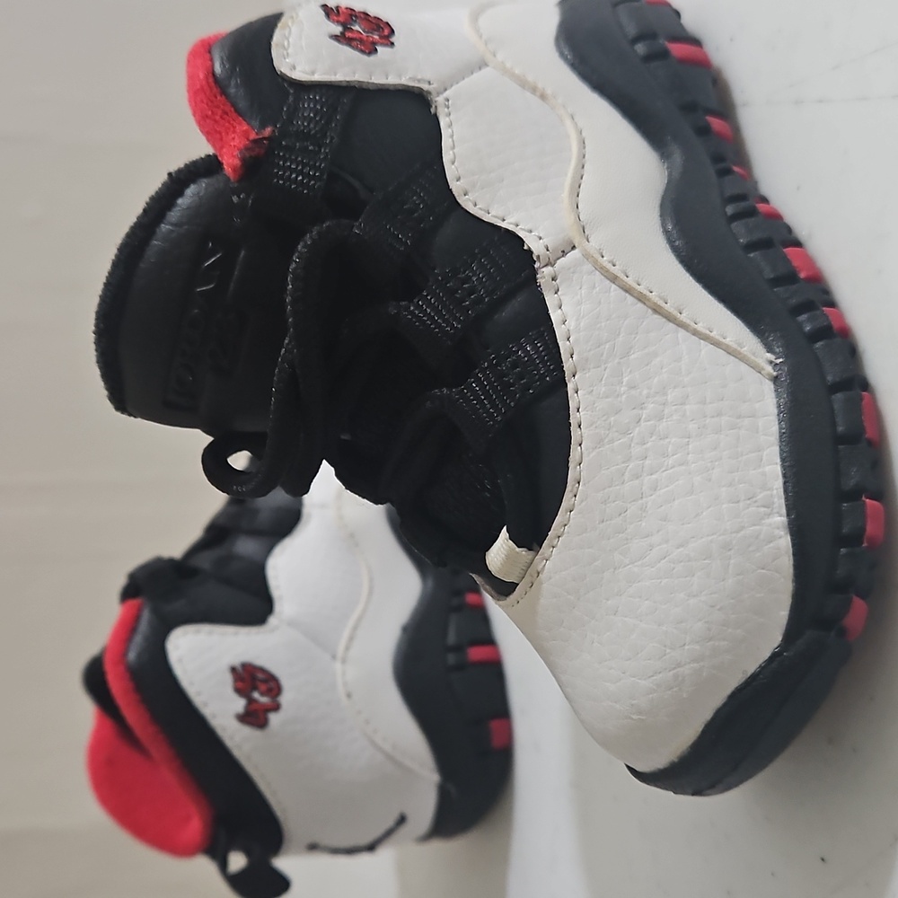 Nike Air Jordan 10 X Double Nickel White Black Red OG Chicago 4C - No Box